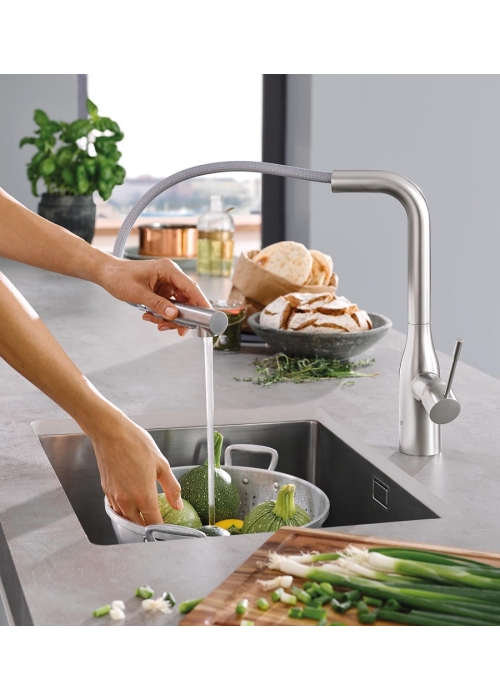 Одноважільний змішувач для мийки Grohe Essence (30270DC0)