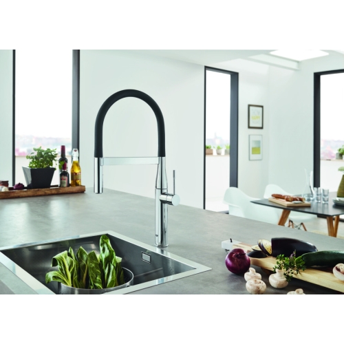 Смеситель однорычажный для мойки Grohe Essence 30503000