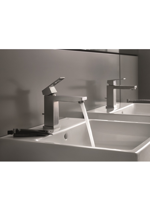 Одноважільний змішувач для раковини Grohe Eurocube M-Size (23445DC0) Сталь