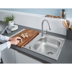 Мойка из нержавеющей стали Grohe + Однорычажный смеситель для кухни BauEdge 31562SD1