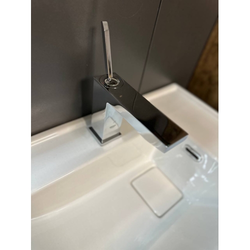 Смеситель для раковины Grohe Eurocube Joy 23658000 M-Size