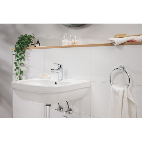 Одноважільний змішувач для раковини Grohe QuickFix Swift S-Size (24318001)