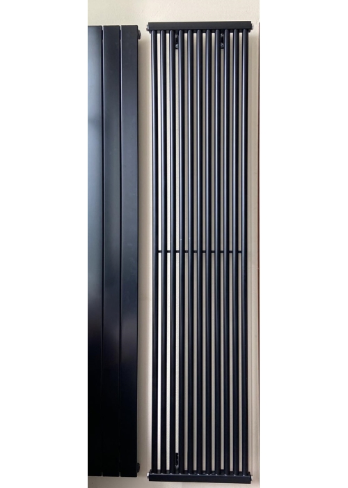 Вертикальний трубчастий радіатор Betatherm PS Style 1 H-1800 мм, L-441 мм з бічним підключенням PS 1180/12 9005M 34
