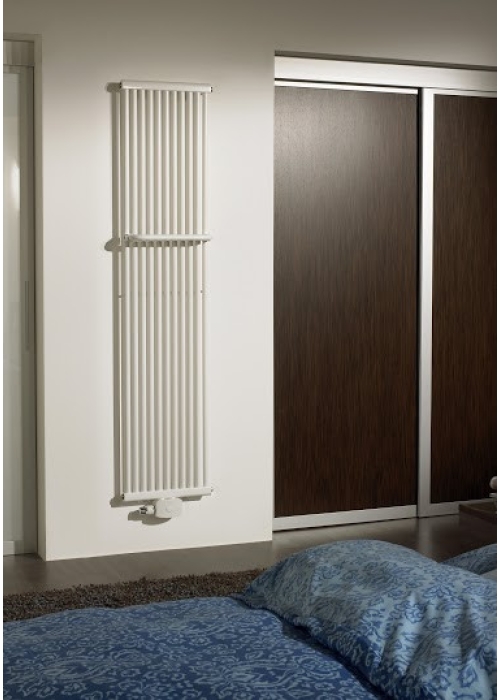 Вертикальний радіатор Betatherm  PS Style 1 H-1800 мм, L-477 мм PS 1180/13 9016M 99