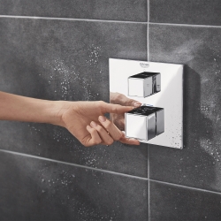 Душова система прихованого монтажу Grohe QuickFix Precision Cube Vitalio Rain Mono 310 Cube 34879000