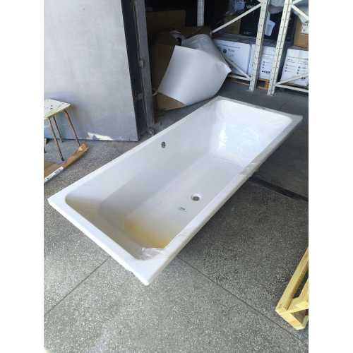 Ванна акрилова прямокутна VILLEROY&BOCH TARGA STYLE 180х80 см UBA180FRA2V-01U (Уцінений товар, пошкоджений кут)