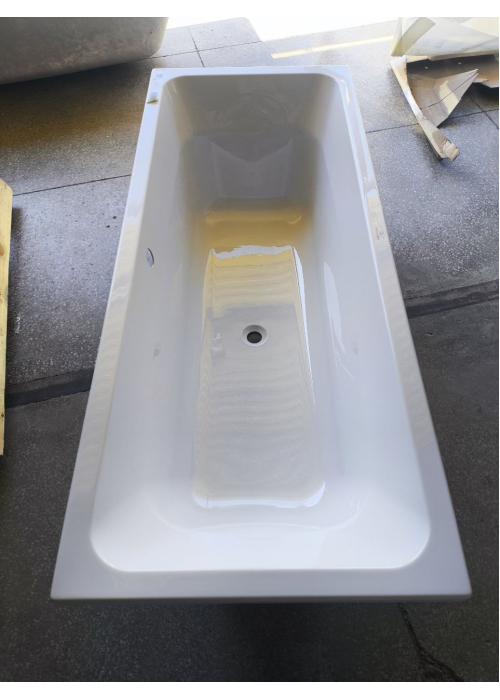 Ванна акрилова прямокутна VILLEROY&BOCH TARGA STYLE 180х80 см UBA180FRA2V-01UU (Уцінений товар, Без захисної плівки)