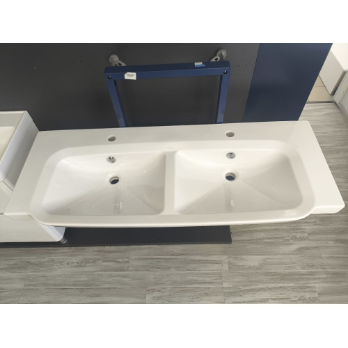 Умивальник подвійний підвісний прямокутний на два змішувача Villeroy&Boch SENTIQUE 130х52 см (5126D1R2) (Сантехнічний недолив)