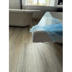 Ванна акрилова асиметрична VILLEROY&BOCH LOOP & FRIENDS 175*135см ліва UBA175LFS9L V-01 (Пошкодження на торцевій частині)