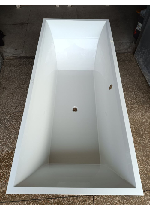 Ванна кварилова прямокутна VILLEROY&BOCH SQUARO 180*80см, в комплекті з ніжками, UBQ180SQR2V-01