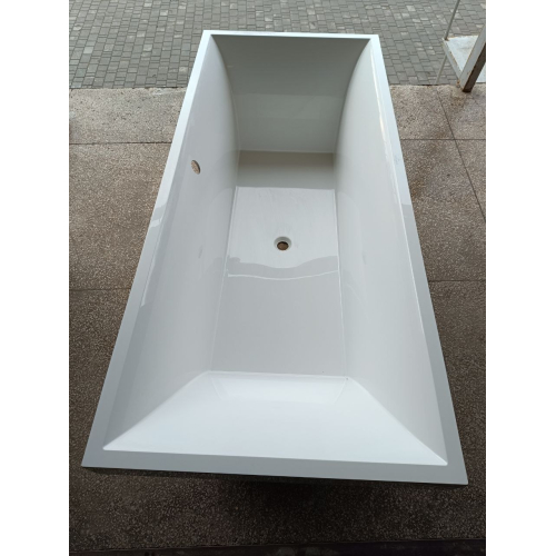 Ванная квариловая прямоугольная VILLEROY&BOCH SQUARO 180*80см, в комплекте с ножками, UBQ180SQR2V-01