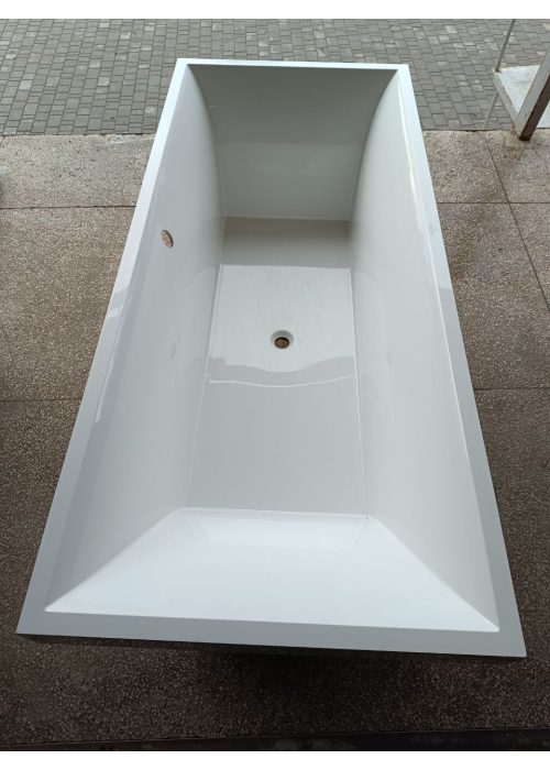 Ванна кварилова прямокутна VILLEROY&BOCH SQUARO 180*80см, в комплекті з ніжками, UBQ180SQR2V-01