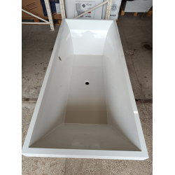 Ванна кварилова прямокутна VILLEROY&BOCH SQUARO 180*80см, в комплекті з ніжками, UBQ180SQR2V-01